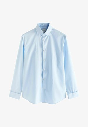 Chemise à manches longues bleu clair en coton lisse. Dotée d'un col pointu, d'une fermeture à boutons sur toute la longueur et d'un ourlet arrondi avec des poignets boutonnés.