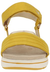 Marco Tozzi MARCO TOZZI SANDALEN - Platform sandals - yellow comb 614