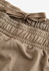 Next TEXTURED ACTIVE  REGULAR FIT - Shorts - stone