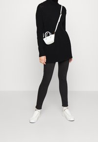 Polo Ralph Lauren Stickad tröja - black