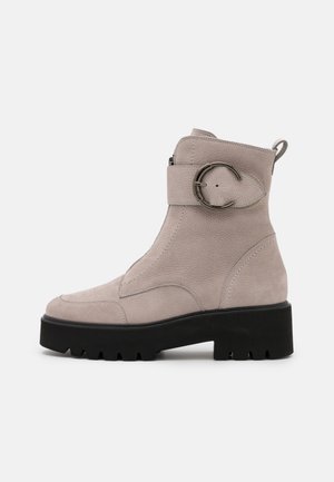 Plateaustiefelette - off-white