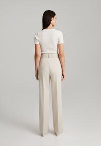 ANDIATA LUCIA - Pantalon classique - silver sand