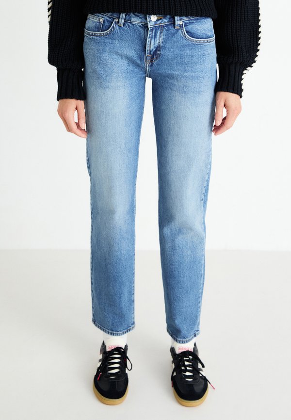 FALLON MID RISE - Straight leg jeans - cenna wash
