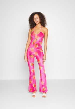 HALTER CUT OUT DETAIL STRAWBERRY - Combinaison - pink