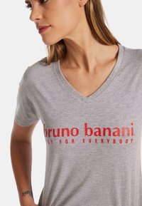 Bruno Banani ASHLEY - T-shirts print - hellgrau melange