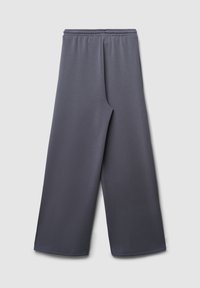 Weite Hosen aus dunkelgrauem Stoff mit einem elastischen Bund und glatter Textur, geeignet für Freizeit- oder Sportbekleidung.