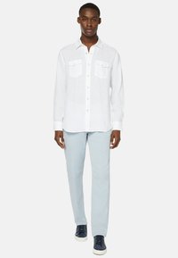 Boggi Milano REGULAR FIT - Hemd - white/weiß - Zalando.de