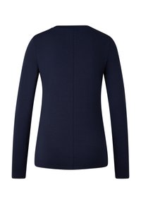 Granatowy top z długim rękawem i okrągłym dekoltem, wykonany z gładkiej tkaniny. Posiada centralny szew na plecach i prosty krój.