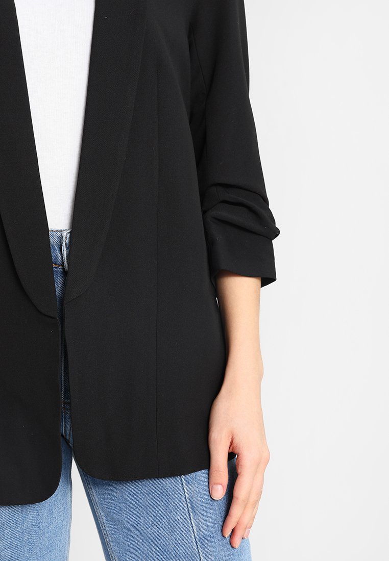Damen Leichte Jacken | Pieces PCBOSS Kurzmantel black/schwarz - JA42845 Damen Leichte Jacken | Pieces PCBOSS Kurzmantel black/schwarz - JA42845