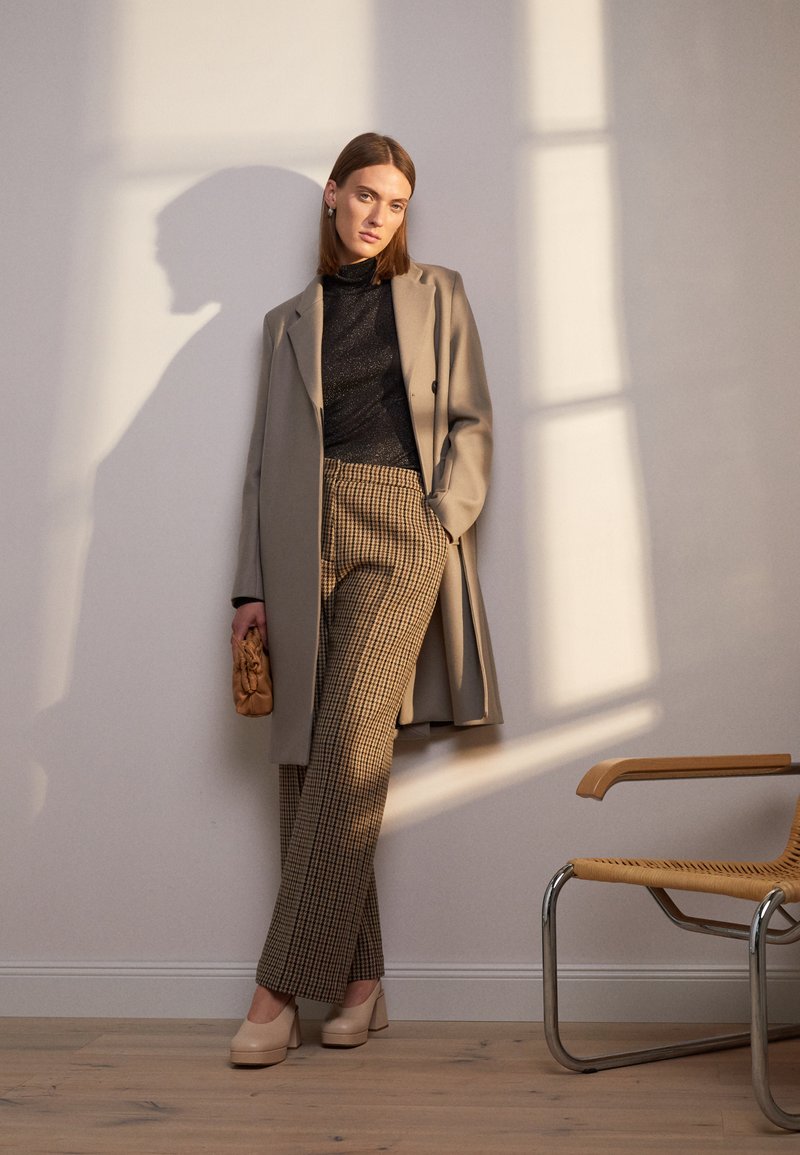 Filippa K KAYA COAT - Klasičan kaput - taupe