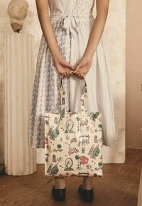 Cath Kidston Torbica - ecru lovely london