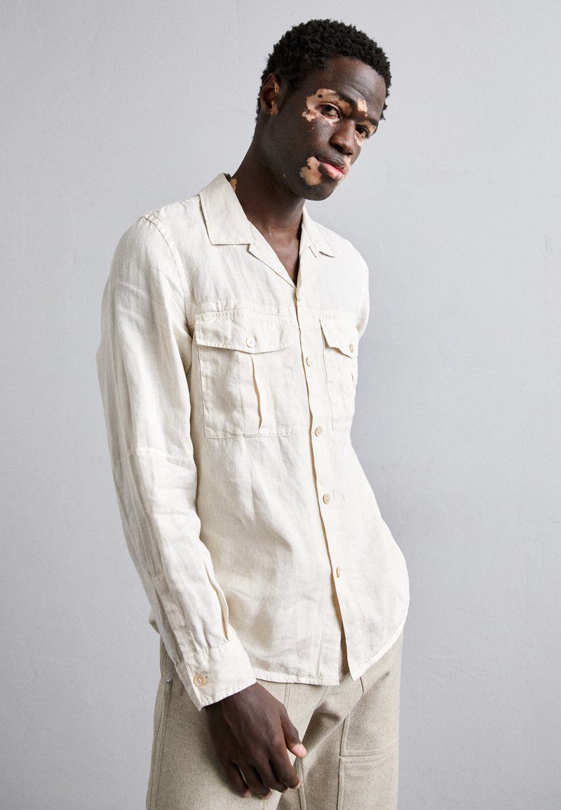 PS Paul Smith MENS L/S CASUAL FIT UTILITY - Marškiniai - browns