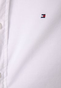 Thumbnail Image 3