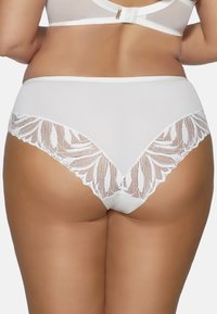 AVA YASEMIN - Slip - ecru