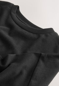 Non sélectionné, black