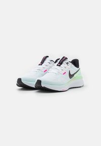 Nike Performance STRUCTURE 25 - Tenisice za cestovno trčanje - white/black/glacier blue/vapor green/laser fuchsia