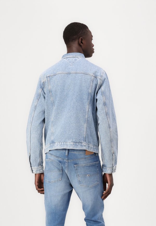 REGULAR TRUCKER - Denim jacket - jack indigo3