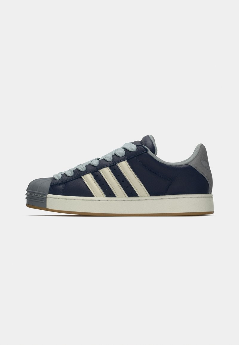 adidas gazelle silver green womens adidas Unisex Trainers Superstar II Shoes main image 1
