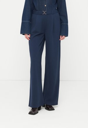 JDYGEGGO LIFE BELT PANT - Pantalon classique - black iris