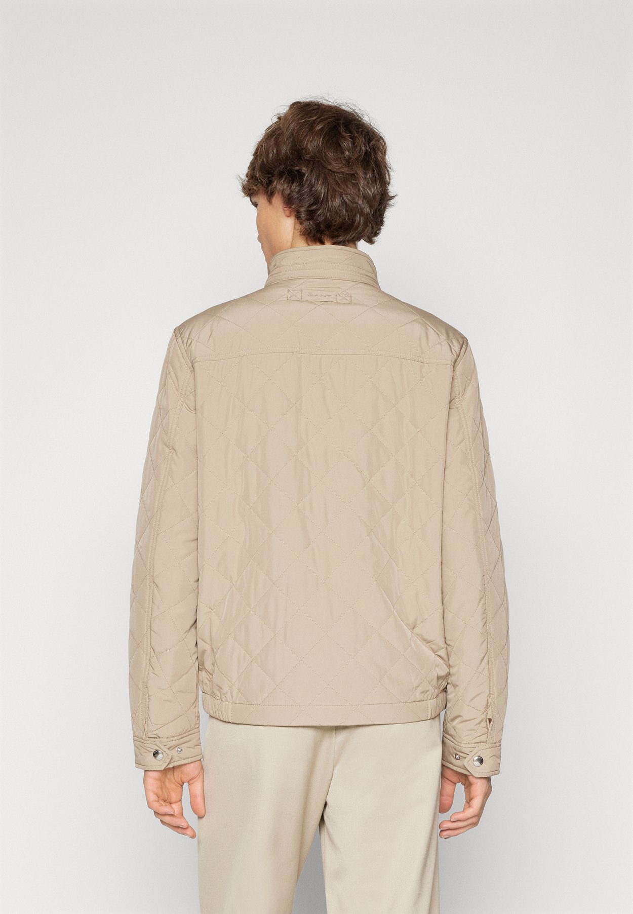 WINDCHEATER
