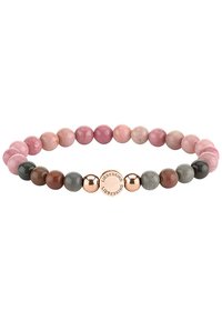 Bracciale con perline composta da pietre rotonde rosa, marroni e grigie alternate e tre perle centrali in oro rosa, una delle quali è incisa con "LIEBESKIND".