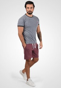 Solid SDBENNSHORTS - Rövidnadrágok - wine red