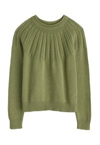 Pull en laine vert avec un col rond côtelé, un empiècement texturé avec des motifs de feuilles en relief, et des poignets et un ourlet côtelés.