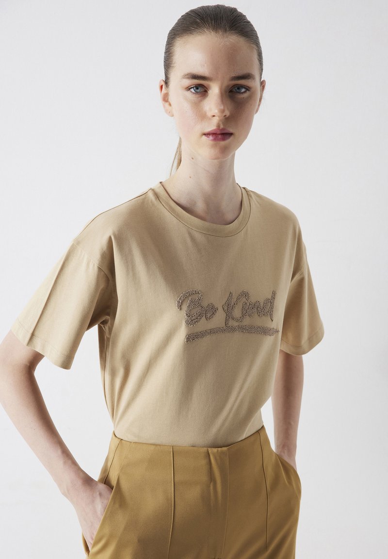 Ipekyol REGULAR FIT BEAD PRINTED TShirt print natural/braun