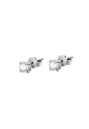 Orecchini a bottone in argento sterling con pietre rotonde in zirconia cubica trasparente incastonate in montature a quattro griffe, con una finitura lucida.
