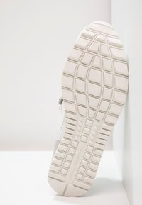 Kennel + Schmenger Baskets basses - white