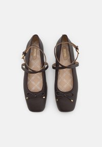 MICHAEL Michael Kors COLLETTE FLEX BALLET - Babies - chocolate