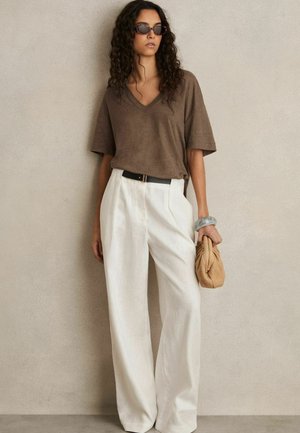 Basic T-shirt - brown