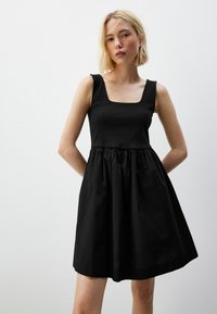 Next SUMMER MINI - REGULAR FIT - Haljina od žerseja - black