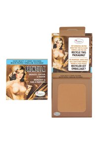 Bronzilla bronzer och contourpuder i en fyrkantig kompakt; ljusbrun nyans, mjuk текстur, miljövänlig förpackning prydd med vintage-design.