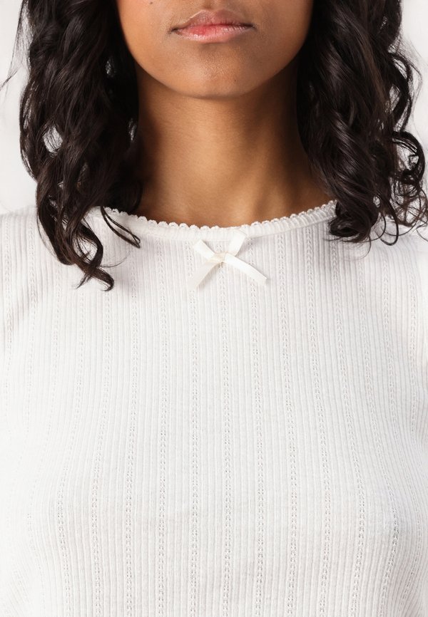 PCTURIEL - Top - cloud dancer4