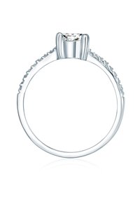 Diamant-Verlobungsring mit einem rund geschliffenen Zentrumstein, gefasst in poliertem Silber. Der Ringband zeigt dezente Verzierungen entlang der Kanten.