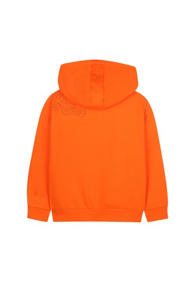 Hoodie orange avec un capuchon à cordon de serrage, des poignets et un ourlet côtelés. Présente un motif décoratif en orange foncé dans le dos, près de l'épaule.
