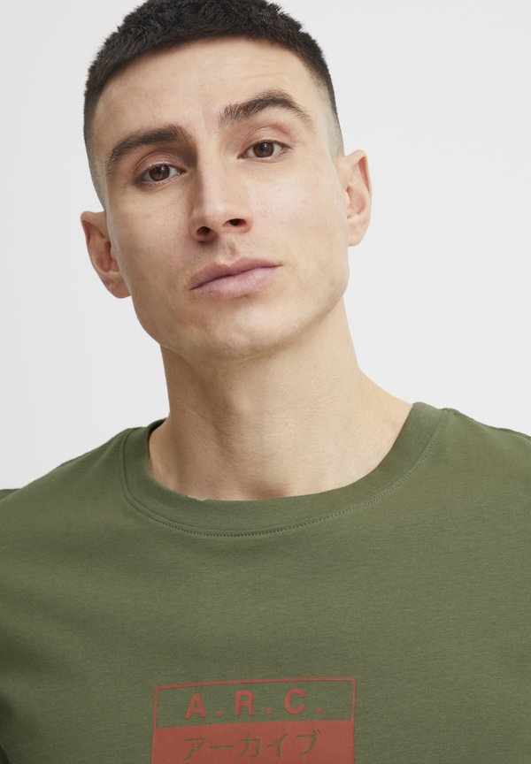 SDELWELL - Print T-shirt4