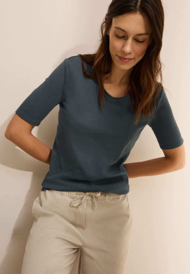 Cecil V-NECK - T-paita - grün