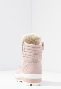 Tamaris Tronchetti - light pink