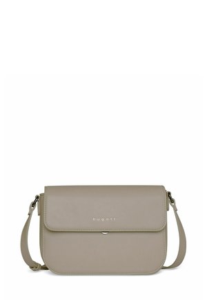 Borsa a tracolla in materiale sintetico taupe chiaro con chiusura a patta, dettaglio logo discreto e tracolla regolabile. Tessuto liscio con una forma strutturata.