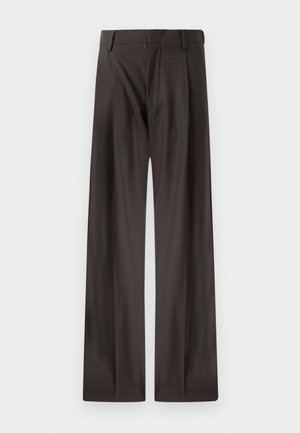 Wide-leg trousers in dark brown fabric. Features a smooth texture, structured waistband, and subtle front pleats.