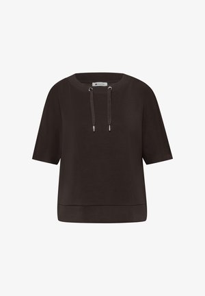 Sort kortærmet top med rund hals og justerbar snor foran, med sølvfarvede øskner og metalspidser.