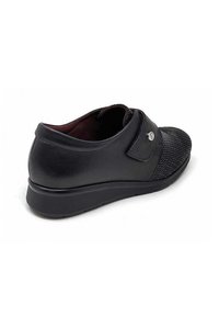 PITILLOS PITILLOS - Zapatos sin cordones - black