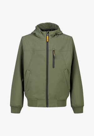 Chaqueta verde oliva con capucha, cierre frontal, puños elásticos y dos bolsillos laterales. Presenta un bolsillo en el pecho con cremallera y detalles en naranja.