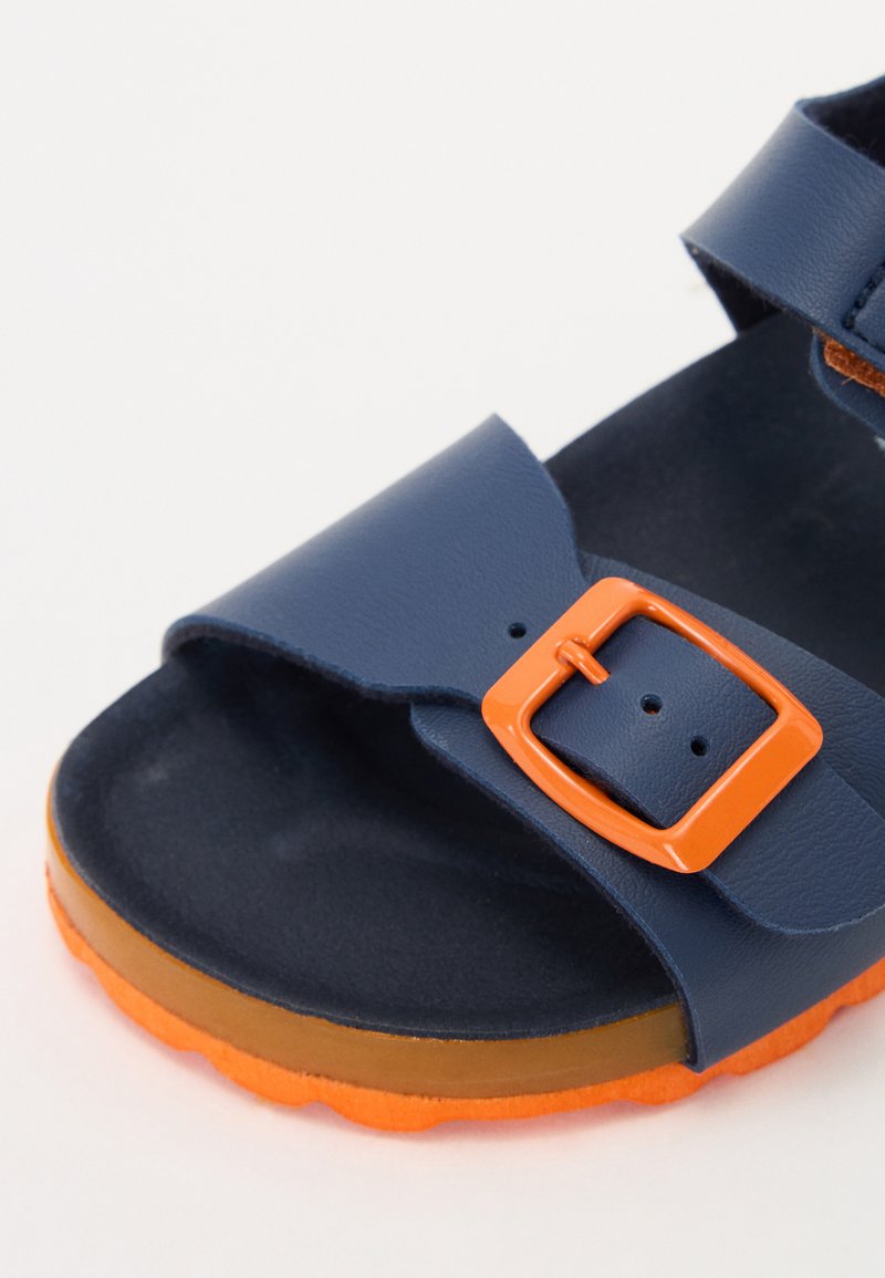 Mules Enfant Unisexe Lico Bioline Zippy - Semelle Liège/caoutchouc, EVA - Bleu Marine/blanc - Taille Ajustable