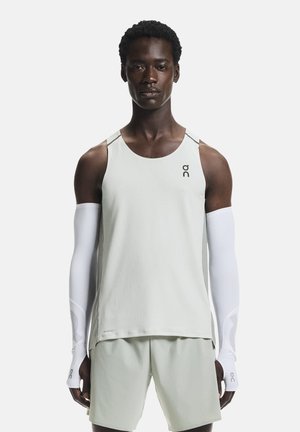 PERFORMANCE TANK - Top - iceberg   tin
