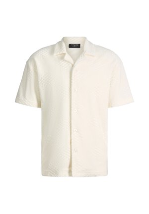 Kortebroek textuur wit overhemd met korte mouwen, kampkraag en vijf knopen aan de voorkant, gelabeld Strellson.