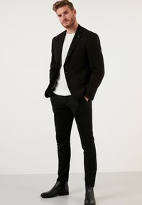 Buratti SLIM FIT - Blazer - black