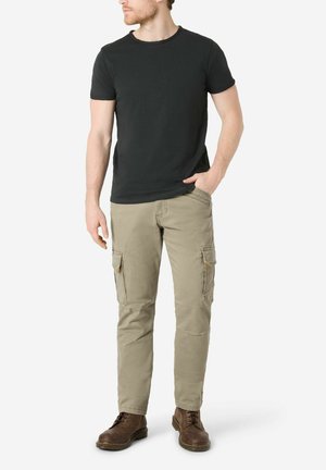 REGULAR FIT TASCHEN REISSVERSCHLUSS - Cargo trousers - beige